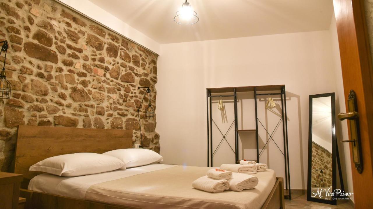 Al Vico Primo - Boutique Apartment Pietrapertosa Kültér fotó